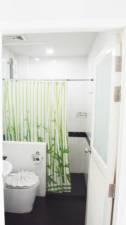 Angelina Guesthouse Patong Pokój zdjęcie