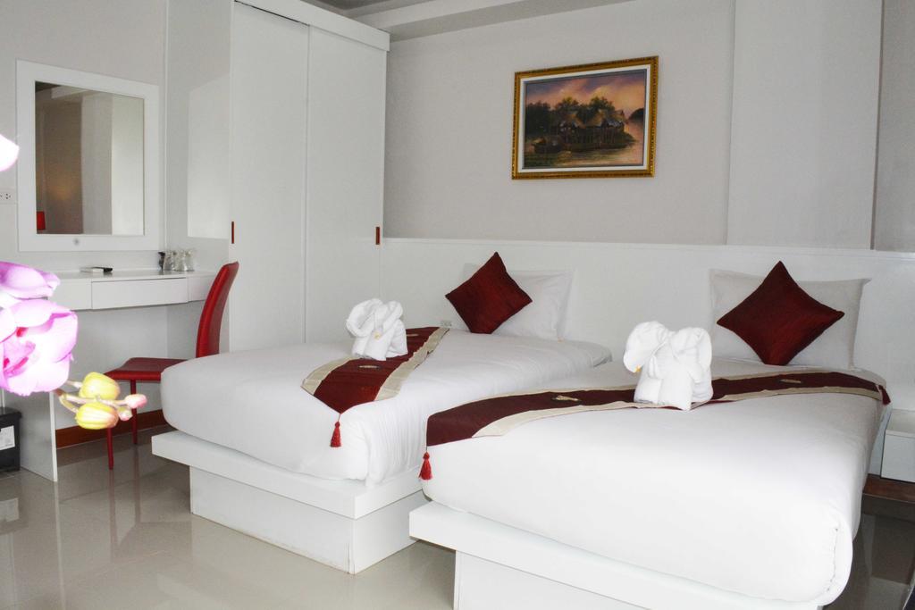 Angelina Guesthouse Patong Pokój zdjęcie